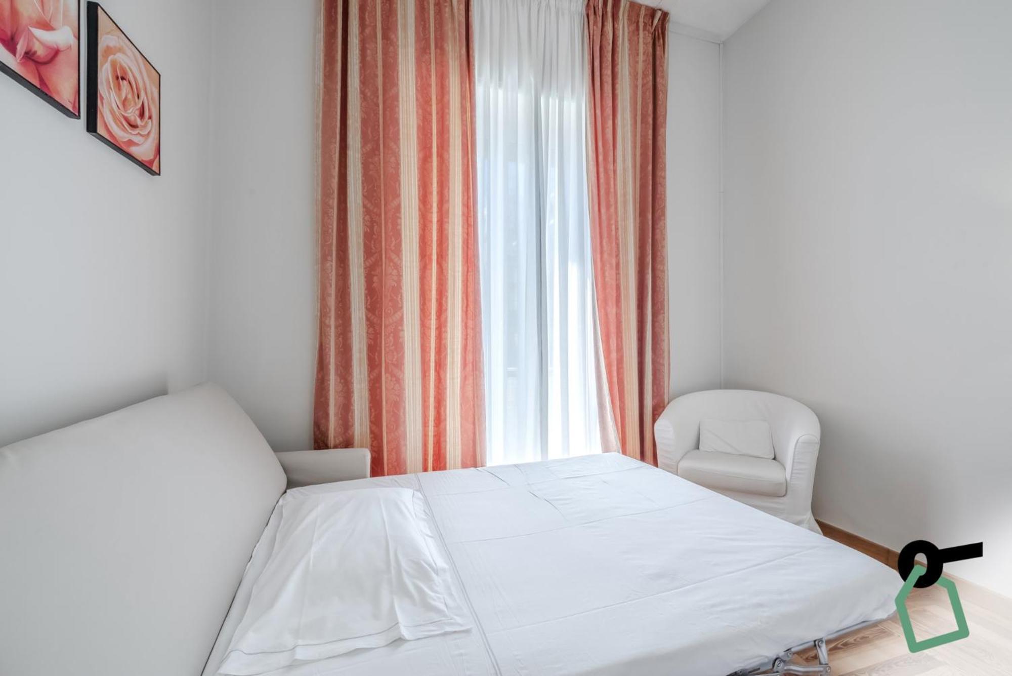 Hotiday Room Collection - Mediterranee アラッシオ エクステリア 写真