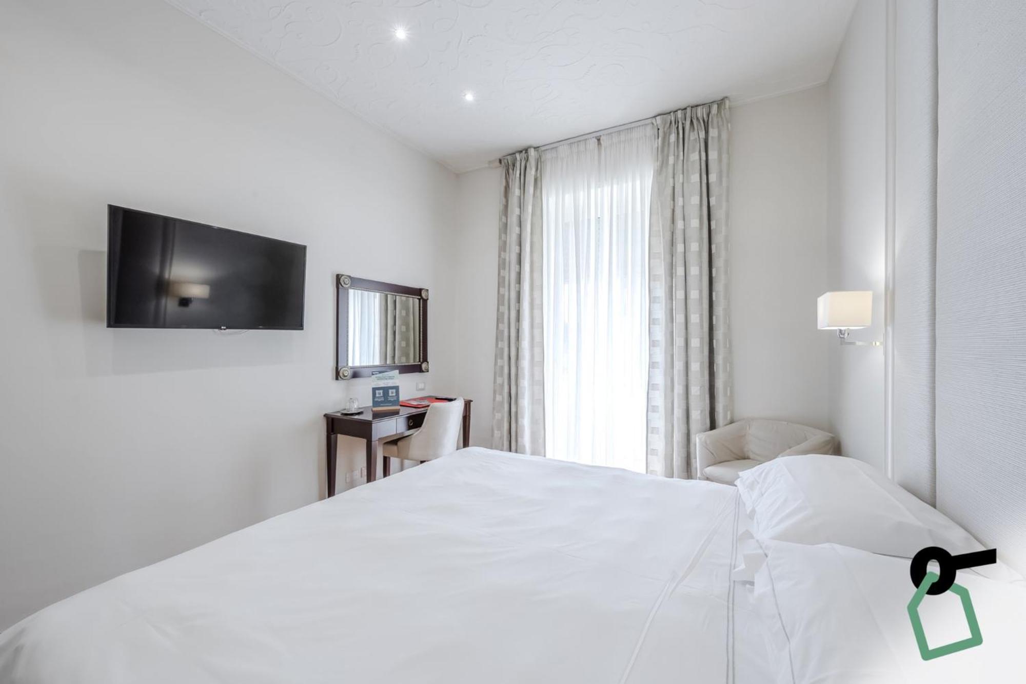 Hotiday Room Collection - Mediterranee アラッシオ エクステリア 写真
