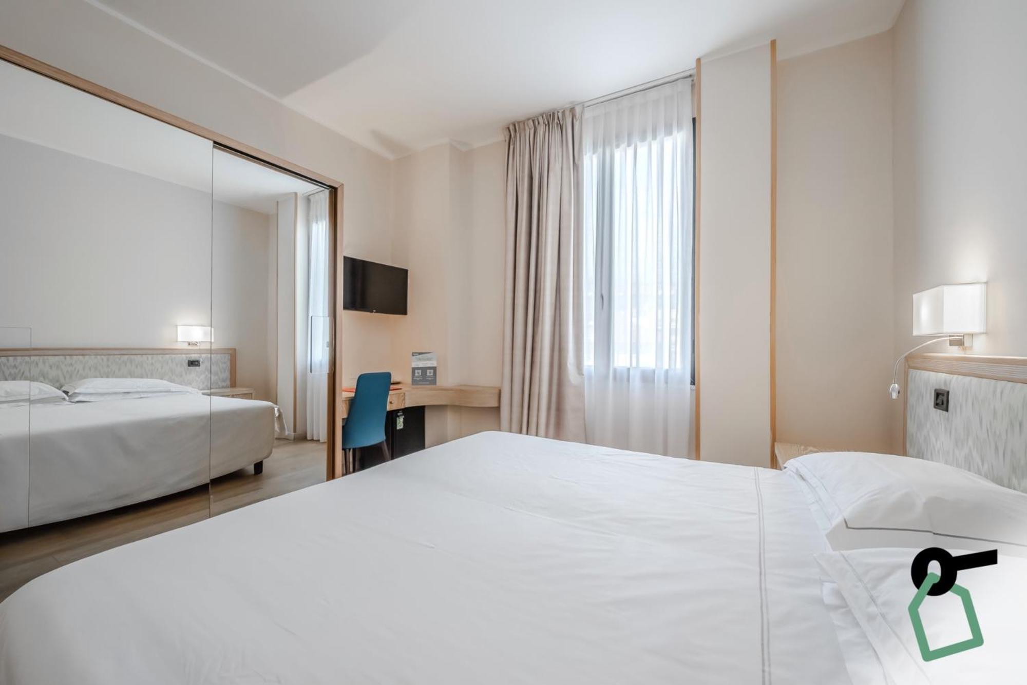 Hotiday Room Collection - Mediterranee アラッシオ エクステリア 写真